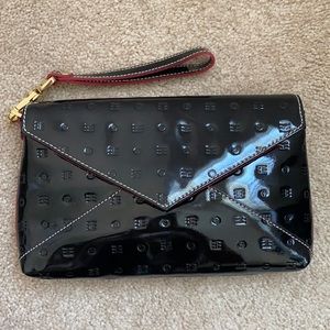 Arcadia Clutch